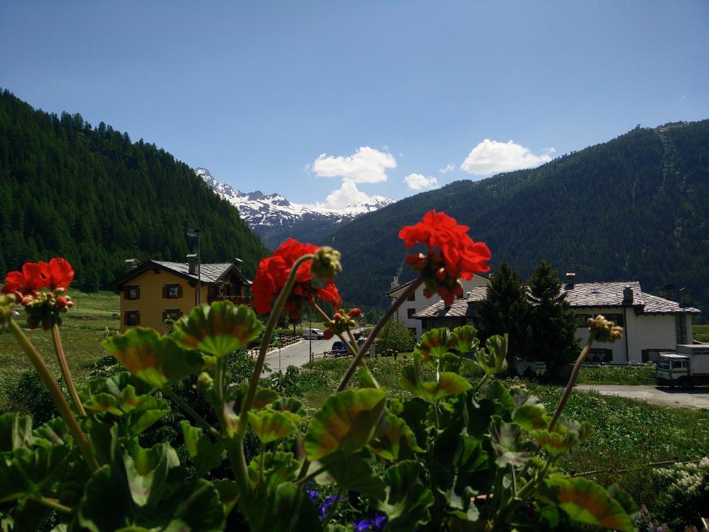 Apartamento Casa Walter La Thuile Exterior foto