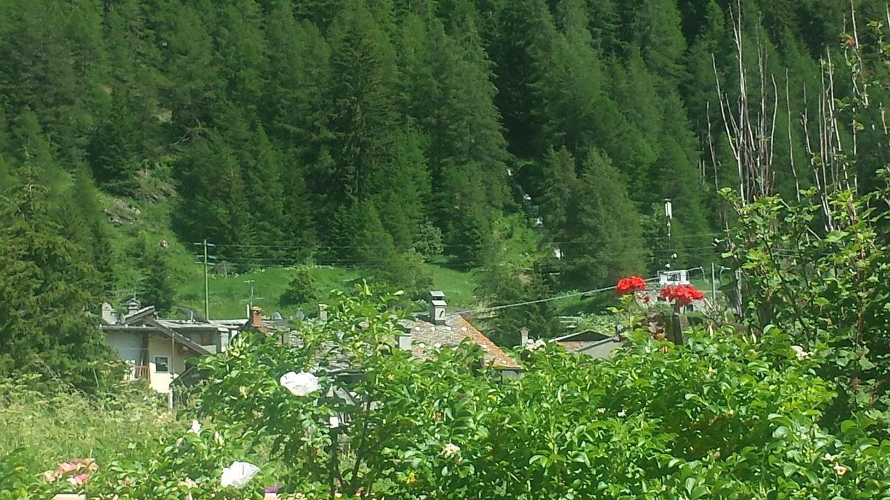 Apartamento Casa Walter La Thuile Exterior foto
